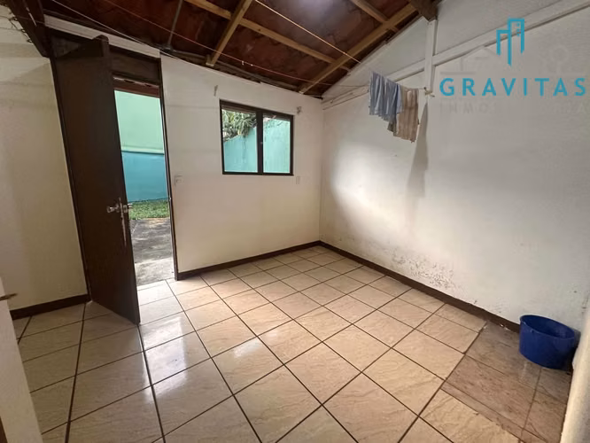 Alquiler de casa en San Pedro | USO COMERCIAL | AMPLIO PARQUEO | F 633
