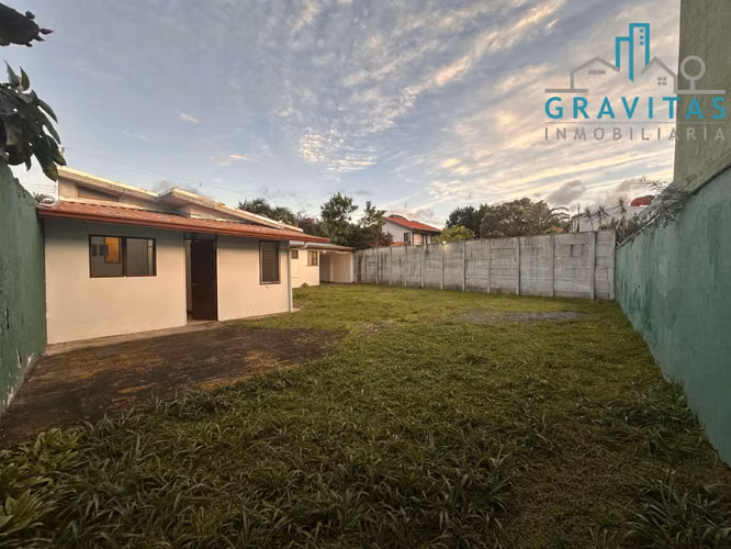 Alquiler de casa en San Pedro | USO COMERCIAL | AMPLIO PARQUEO | F 633