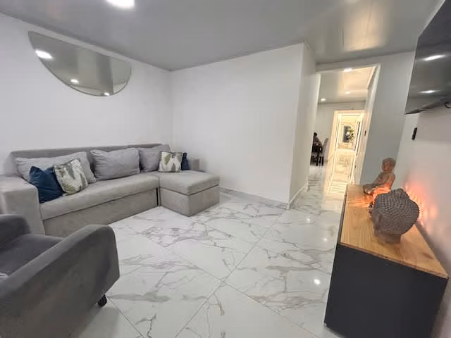 VENTA DE HERMOSA CASA EN MERCEDES NORTE, HEREDIA