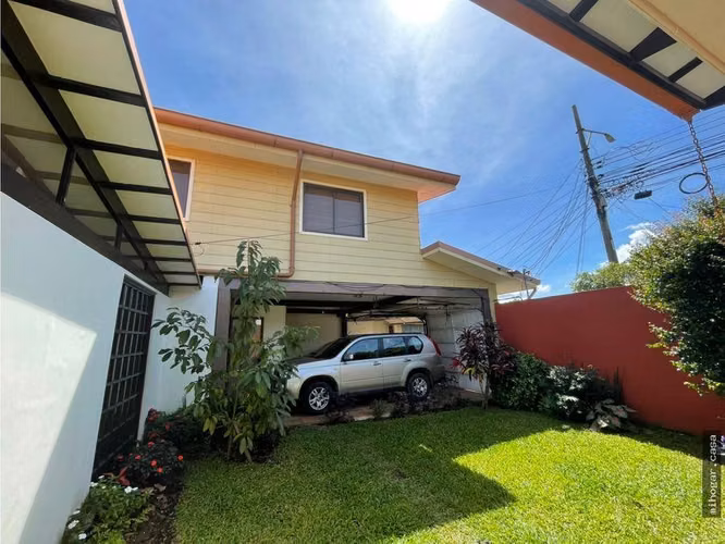 SE VENDE CASA DESAMPARADOS , OFICINAS, BODEGA