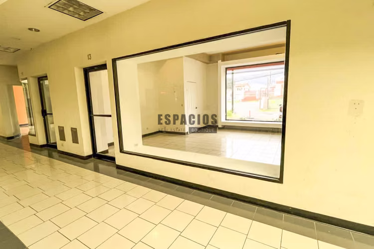 ALQUILER DE LOCALES COMERCIALES EN LA URUCA