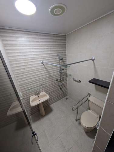 VENTA DE CASA INDEPENDIENTE EN LOMAS DE AYARCO SUR - Imagen 8