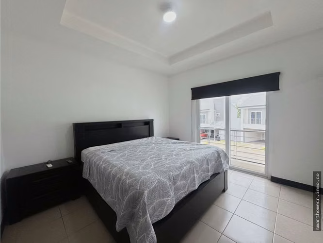 ALQUILER DE CASA ESQUINERA EN RIO PALMA, GUACHIPELÍN - Imagen 5