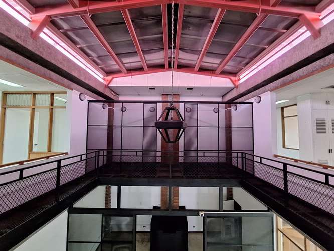 Alquiler de amplio local comercial en Trejos Montealegre Escazú - Imagen 11