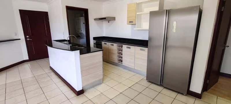 Se alquila céntrico y cómodo apartamento en Santa Ana - Imagen 5