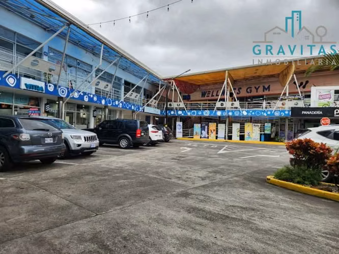 Alquiler de local comercial en Tres Ríos | Plaza Comercial | 69 m2 | F 439