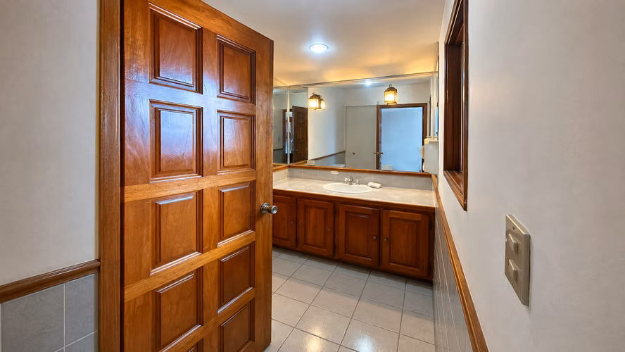 Casa Comercial en Alquiler | Boulevard de Rohrmoser | 615.78 m² de Construcción | 11 Hab - Imagen 6