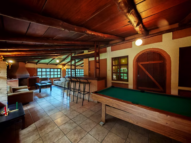 Se vende casa de montaña en Residencial Cipresal, San José de la Montaña, Heredia (MB)