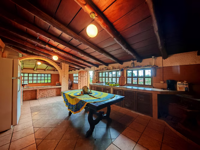 Se vende casa de montaña en Residencial Cipresal, San José de la Montaña, Heredia (MB)