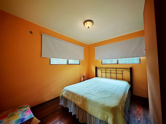 Se vende casa de montaña en Residencial Cipresal, San José de la Montaña, Heredia (MB)