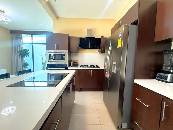 Venta de casa en San Rafael de Heredia