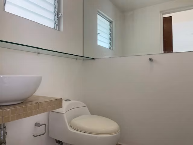 Alquiler de casa de dos plantas. Condominio Barlovento, Tres Ríos - Imagen 4