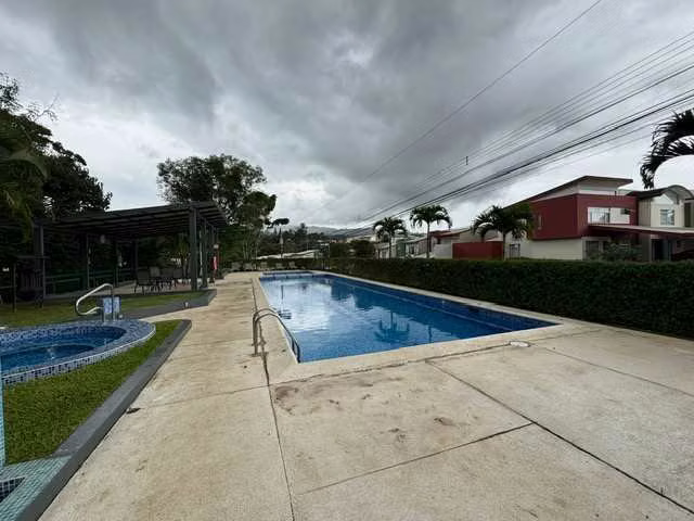 Alquiler de casa de dos plantas. Condominio Barlovento, Tres Ríos - Imagen 15