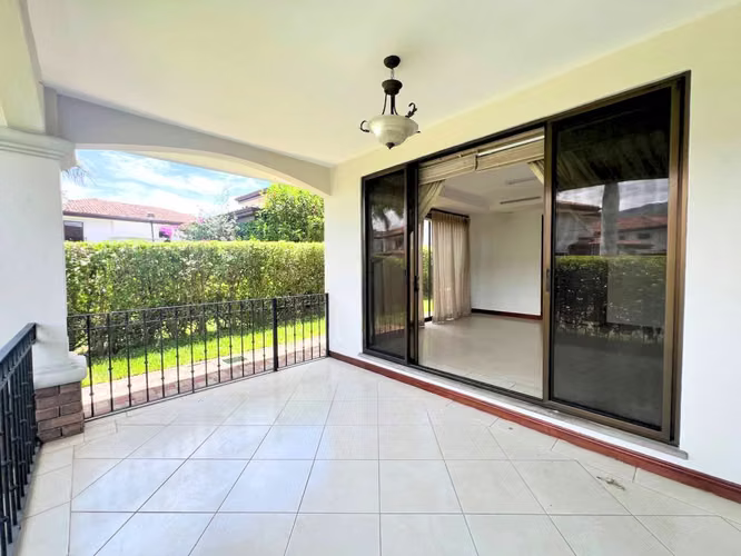 ALQUILER DE CASA EN SANTA ANA, HACIENDA DEL SOL* - Imagen 14