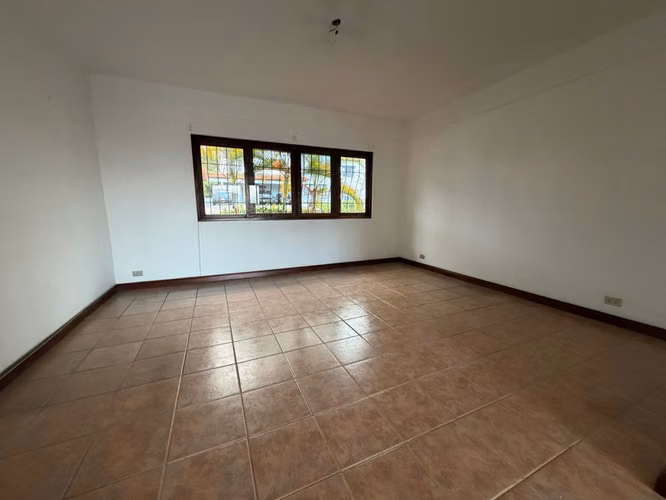 BELLO HORIZONTE! AMPLIO APARTAMENTO con VISTAS 3HAB + SERVICIO + 2 PARQUEOS - Imagen 4