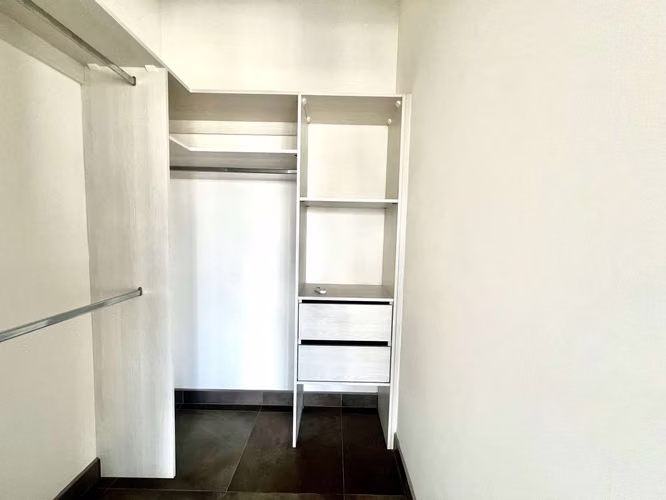 MODERNO EN TORRE 70M2 PISO MEDIO LÍNEA BLANCA NUNCIATURA - Imagen 13