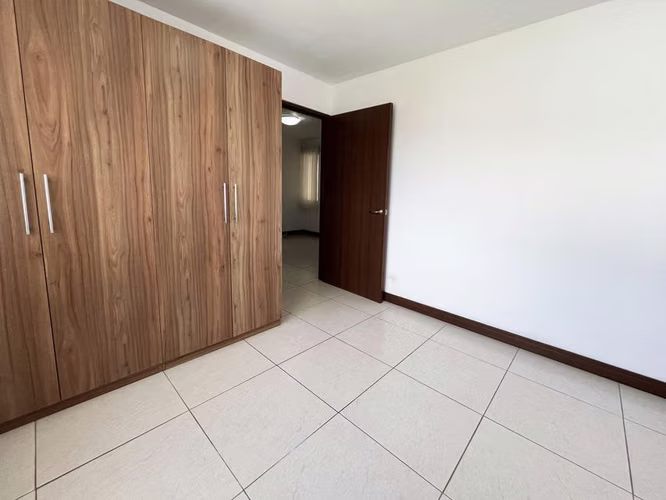 Apartamento en Venta en San Sebastian, San Jose IP - Imagen 8