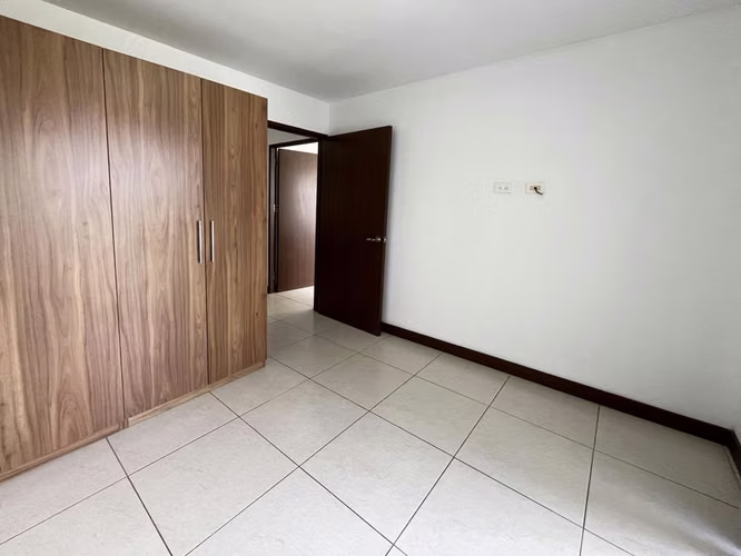 Apartamento en Venta en San Sebastian, San Jose IP - Imagen 9