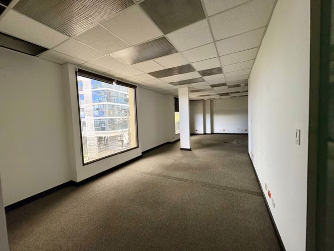 Alquiler Oficina 318 m² Centro Corporativo - Rohrmoser, Pavas - Imagen 4