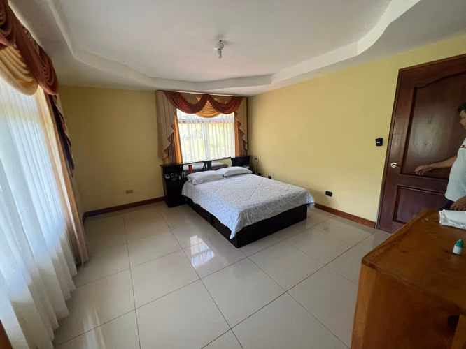 Casa en finca para renta o venta. en Palmichal de Acosta. MM