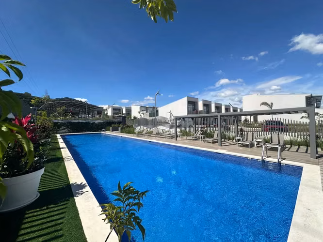 CASA PARA SEGUIR ESTRENANDO !!! EN GUACHIPELIN -Alquiler - Imagen 9