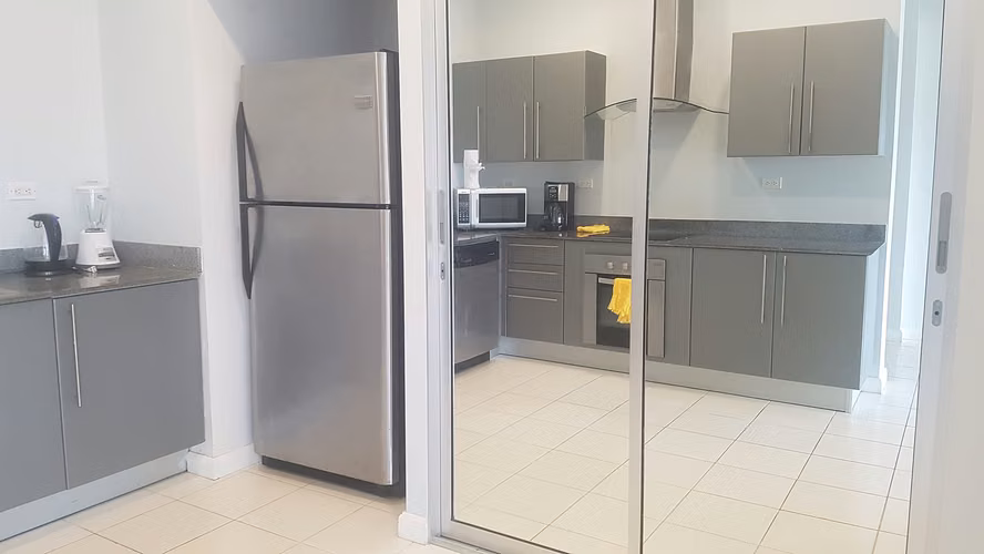 2-BDR Condo Apartment in Jacó – Ideal for Digital Nomads