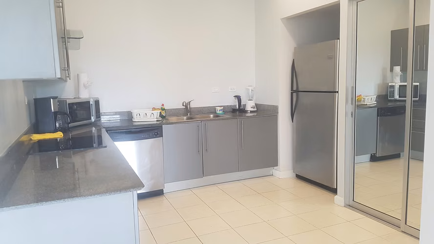 2-BDR Condo Apartment in Jacó – Ideal for Digital Nomads