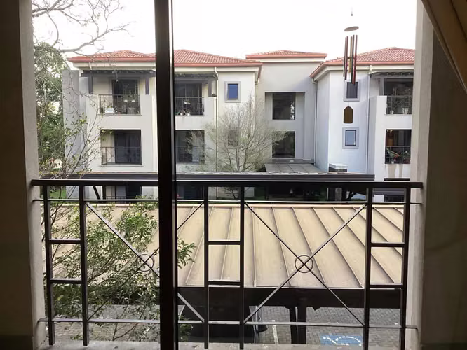 Venta de Apartamento en Brasil de Santa Ana - En Condominio -