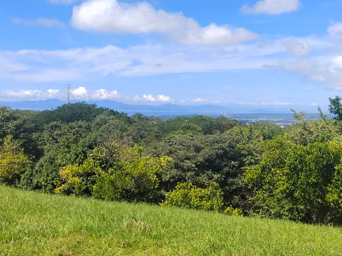 ¡Venta en Condominio La Reserva, lote en Esparza, Puntarenas!