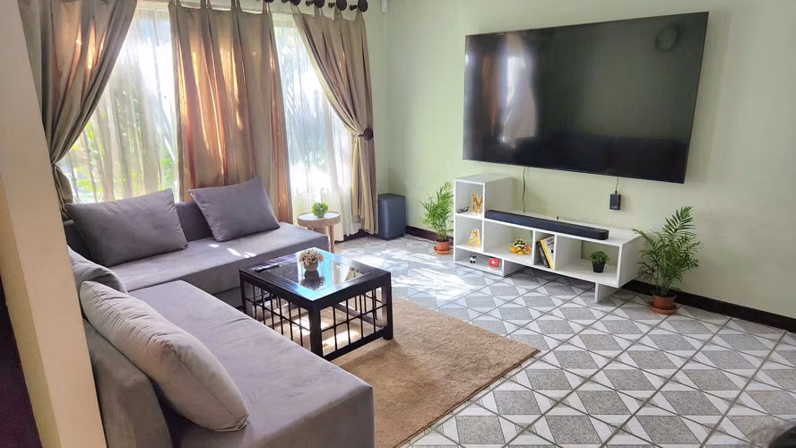 VENTA DE CASA EN CONDOMINIO EN GUACHIPELÍN, ESCAZÚ - Imagen 9