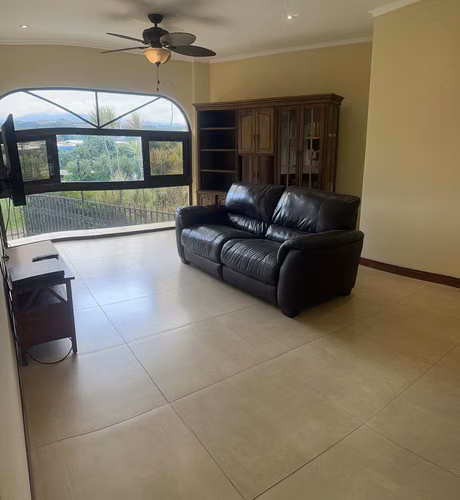 Alquiler Penthouse en Heredia Cariari | Totalmente amueblado Vista al Golf y 2 Terrazas