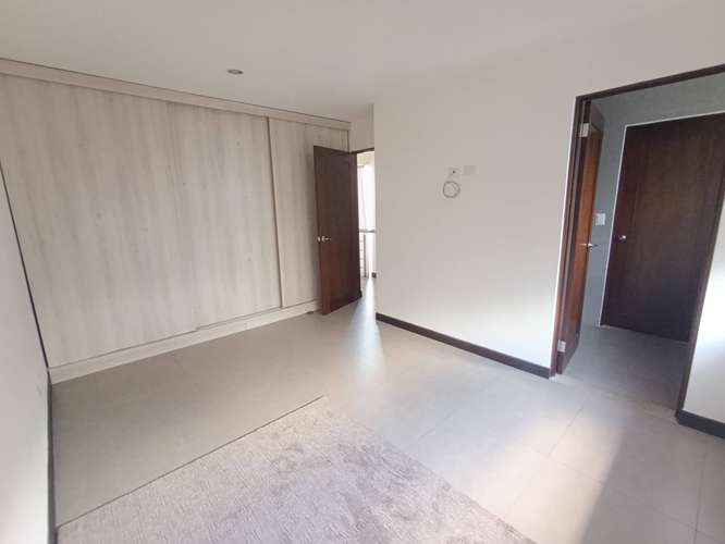 224m2 OPORTUNIDAD!!! HERMOSA CASA CON EXCELENTES ACABADOS RIO ORO - Imagen 13