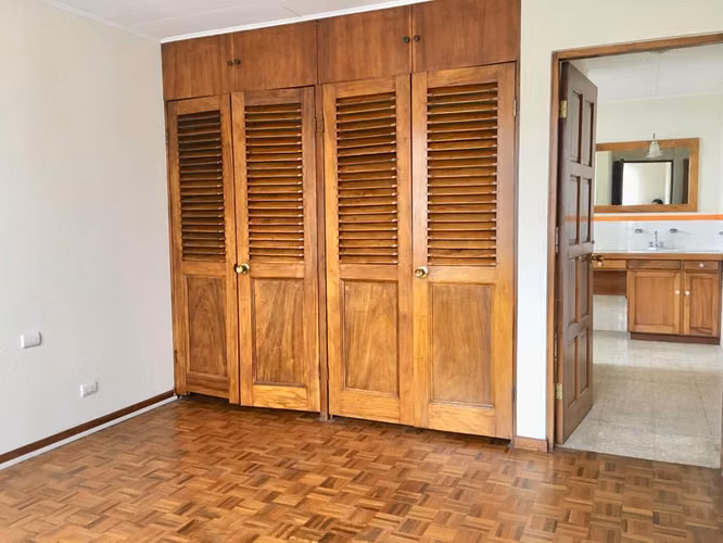 VENTA DE CASA EN CIUDAD CARIARI