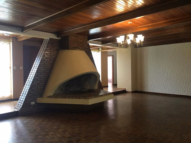 VENTA DE CASA EN CIUDAD CARIARI