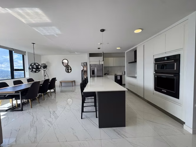 VENTA DE  PENTHOUSE DÚPLEX  – TORRE TRIBCA NUNCIATURA