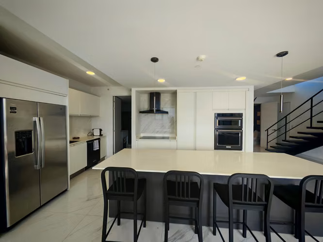 VENTA DE  PENTHOUSE DÚPLEX  – TORRE TRIBCA NUNCIATURA