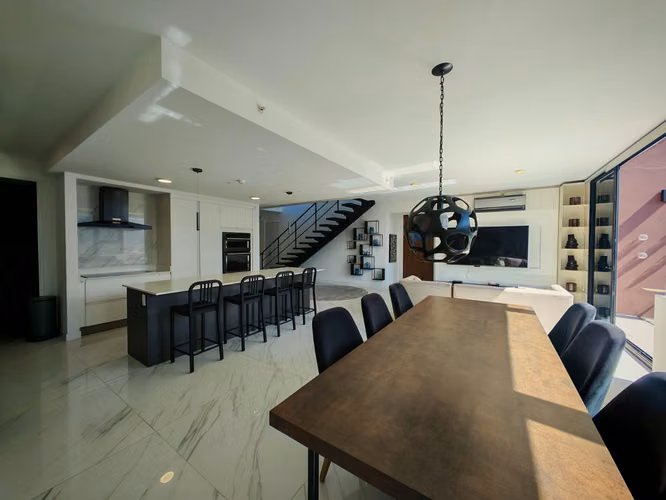 VENTA DE  PENTHOUSE DÚPLEX  – TORRE TRIBCA NUNCIATURA