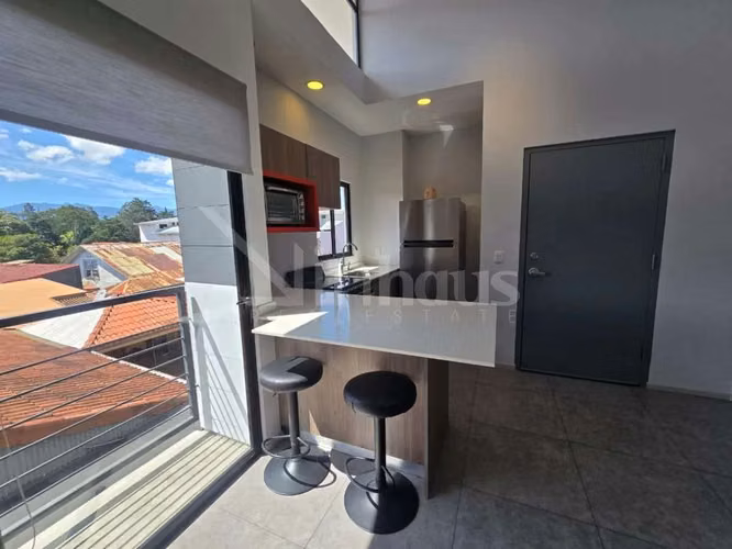 id # 41579 Venta de apartamento amoblado en San Pedro.