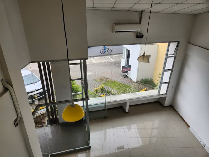 Venta de Centro comercial Heredia