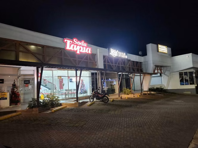 Venta de Centro comercial Heredia