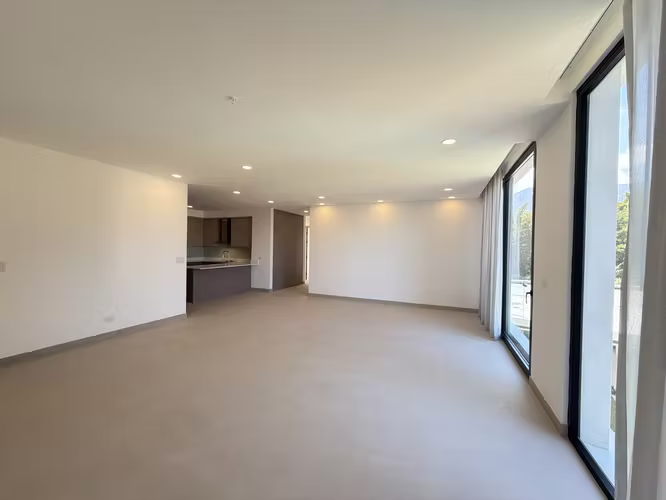 Alquiler apartamento nuevo en torre – San Rafael de Escazú | 3 habitaciones | Vistas exclusivas - Imagen 2