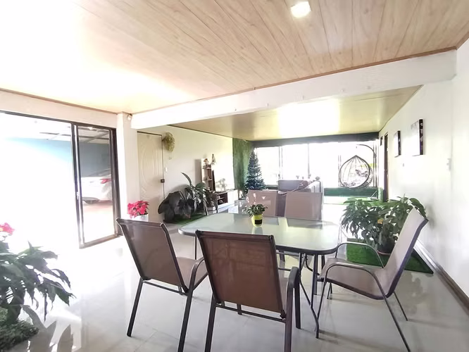 AMPLIA CASA EN VENTA, CONCEPCIÓN, SAN RAMÓN, ALAJUELA