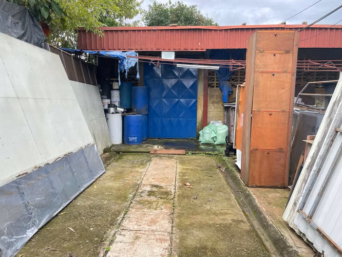 Venta Bodega y propiedad uso Mixto Desamparados