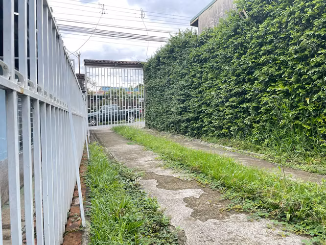 Venta Bodega y propiedad uso Mixto Desamparados