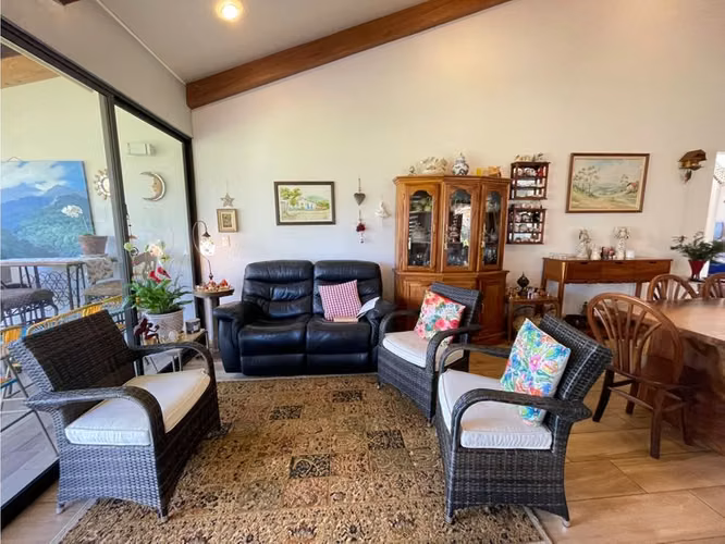 Venta Encantadora residencia de 1 piso en Palmares de Alajuela