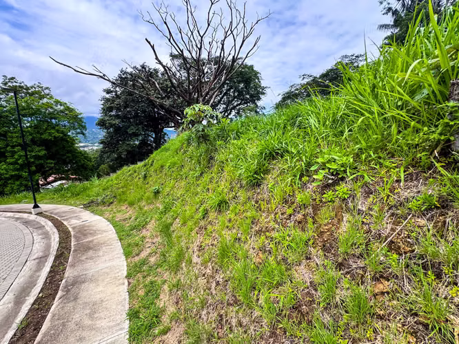 Venta de lote Condominio Vista Real con vista en Pozos de Santa Ana - Imagen 14