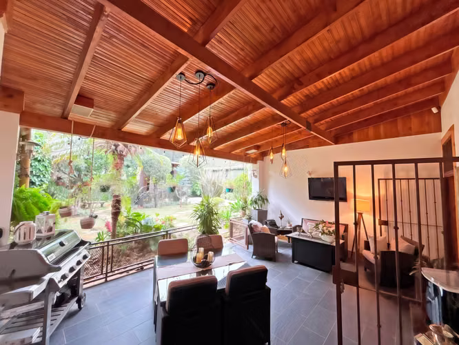 VENTA DE CASA EN RESIDENCIAL SIERRAS DE LA UNIÓN – SAN RAFAEL, TRES RÍOS - Imagen 4