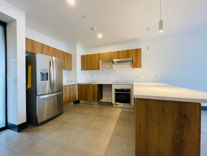 Fire Sale! Apartamento en venta en Nunciatura! P503