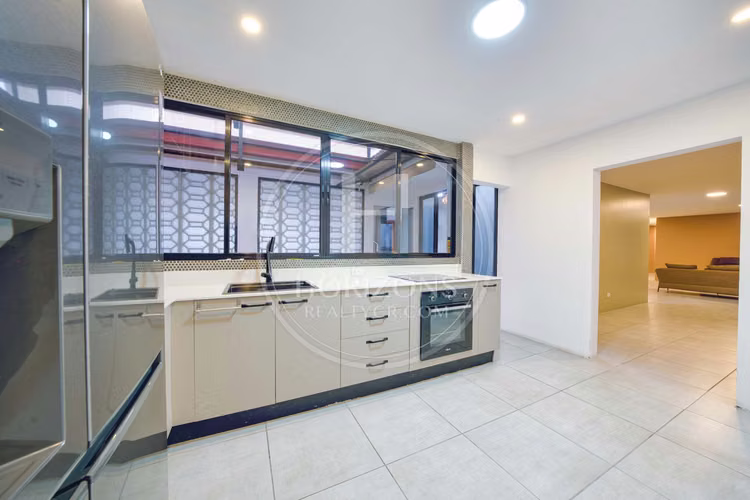 Casa de Una Planta en Los Yoses con Modernos Acabados 4 Habitaciones y jardín noj1226jb