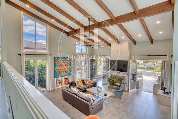 Casa Contemporánea en Venta en Colinas de Montealegre con Vistas Panorámicas nja1346